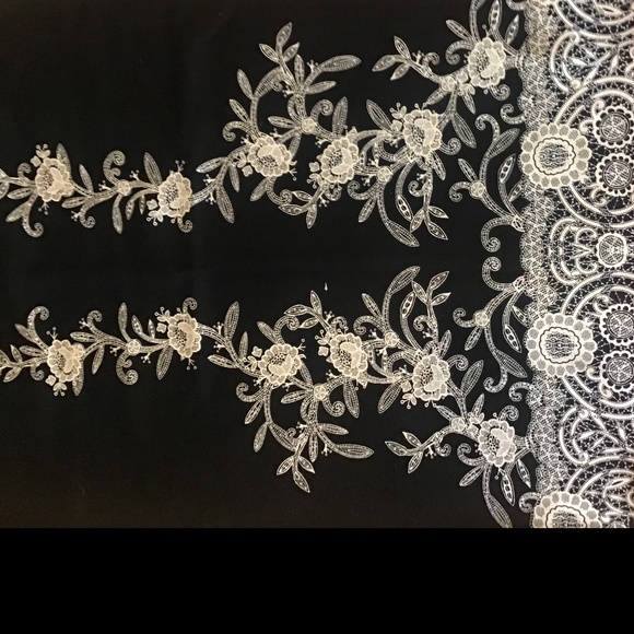 Skirt - Picture 7 of 9